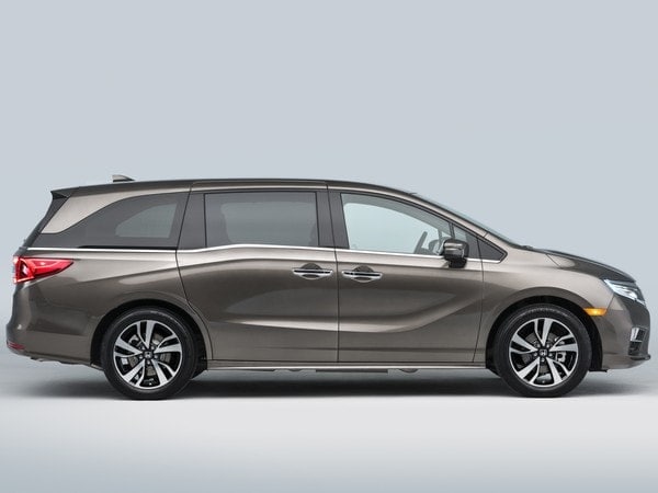 03-2018-honda-odyssey-2