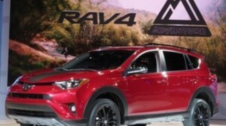 2017-toyota-rav4-adventure