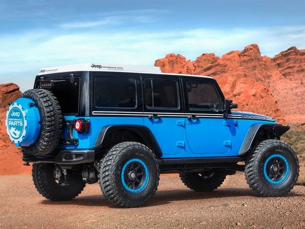 13-Jeep-Luminator-Concept-1