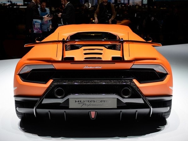 14-2018-lamborghini-huracan-performante-AT-1