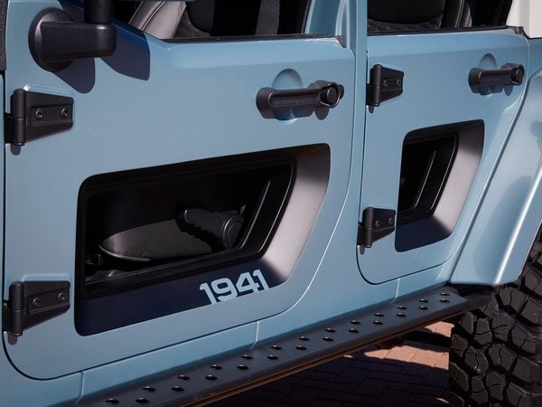 46-Jeep-Switchback-Concept-1