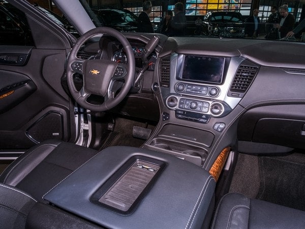 07-2018-Chevrolet-tahoe-RS-1