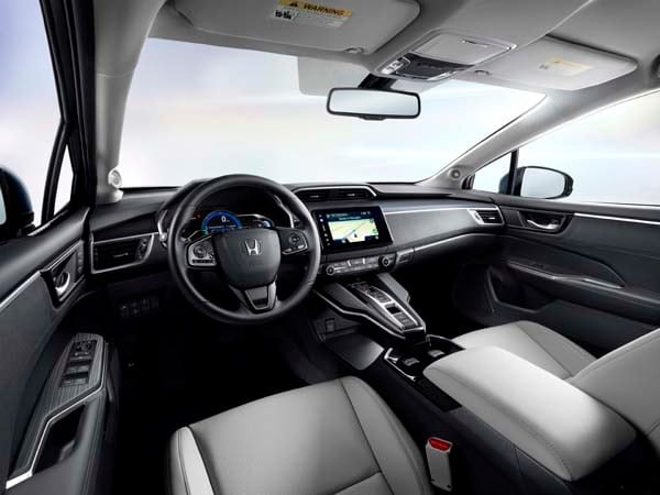18-2018-Honda-Clarity-Electric-1