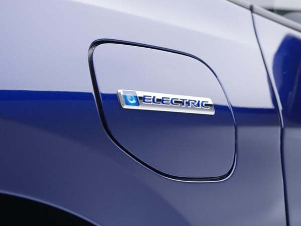 20-2018-honda-clarity-ev-oem-1.jpg-1