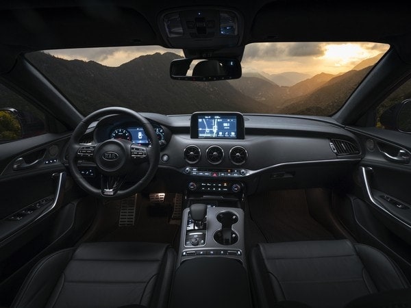 03-2018-kia-stinger-oem-1.jpg-1