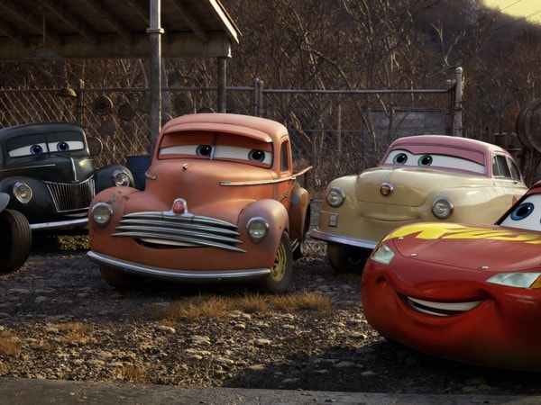 12-Pixar-Cars3-preview-1