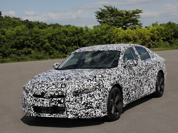 01-2018-honda-accord-turbo-spyshots-1.jpg-1