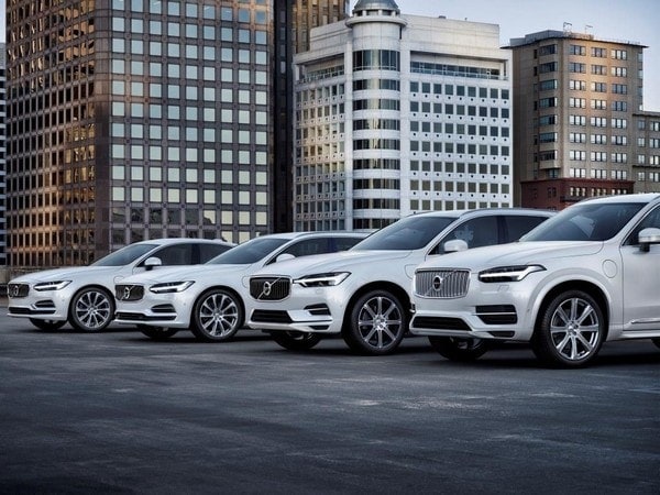 12-volvo-t8-twin-engine-hybrid-range-1
