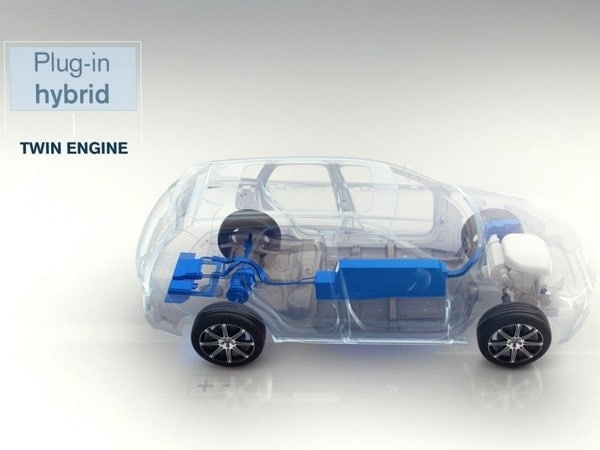 14-volvo-twin-engine-plug-in-cutaway-1