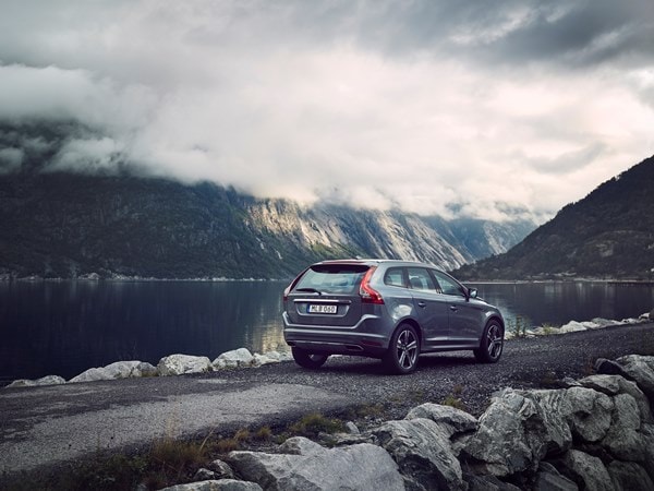 21-2017-volvo-xc60-1