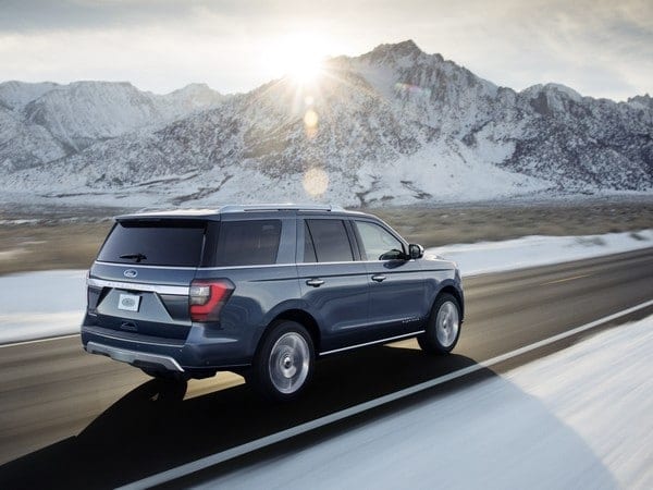 02-2018-ford-expedition