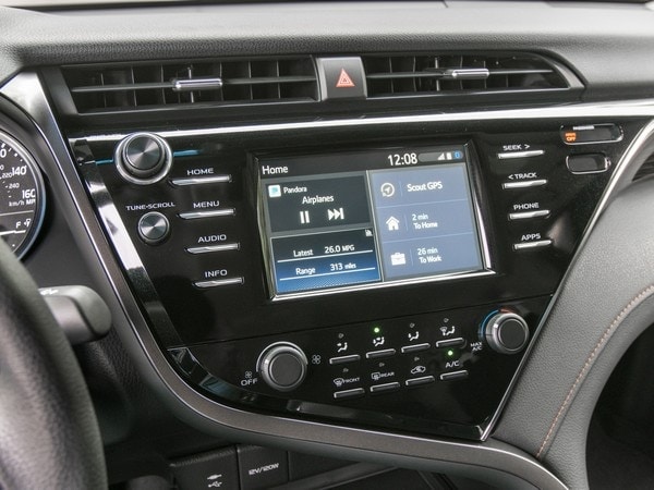 05-2018-Toyota-Camry-first-review-1