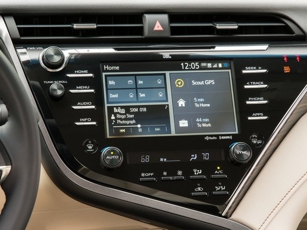 09-2018-Toyota-Camry-first-review-1