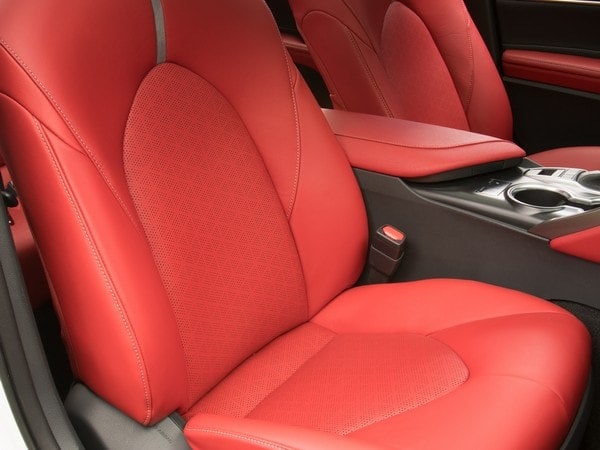 20-2018-Toyota-Camry-first-review-1