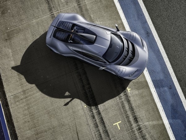 06-mercedes-amg-project-one-1