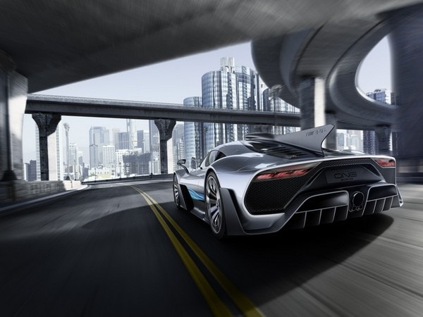 10-mercedes-amg-project-one-1