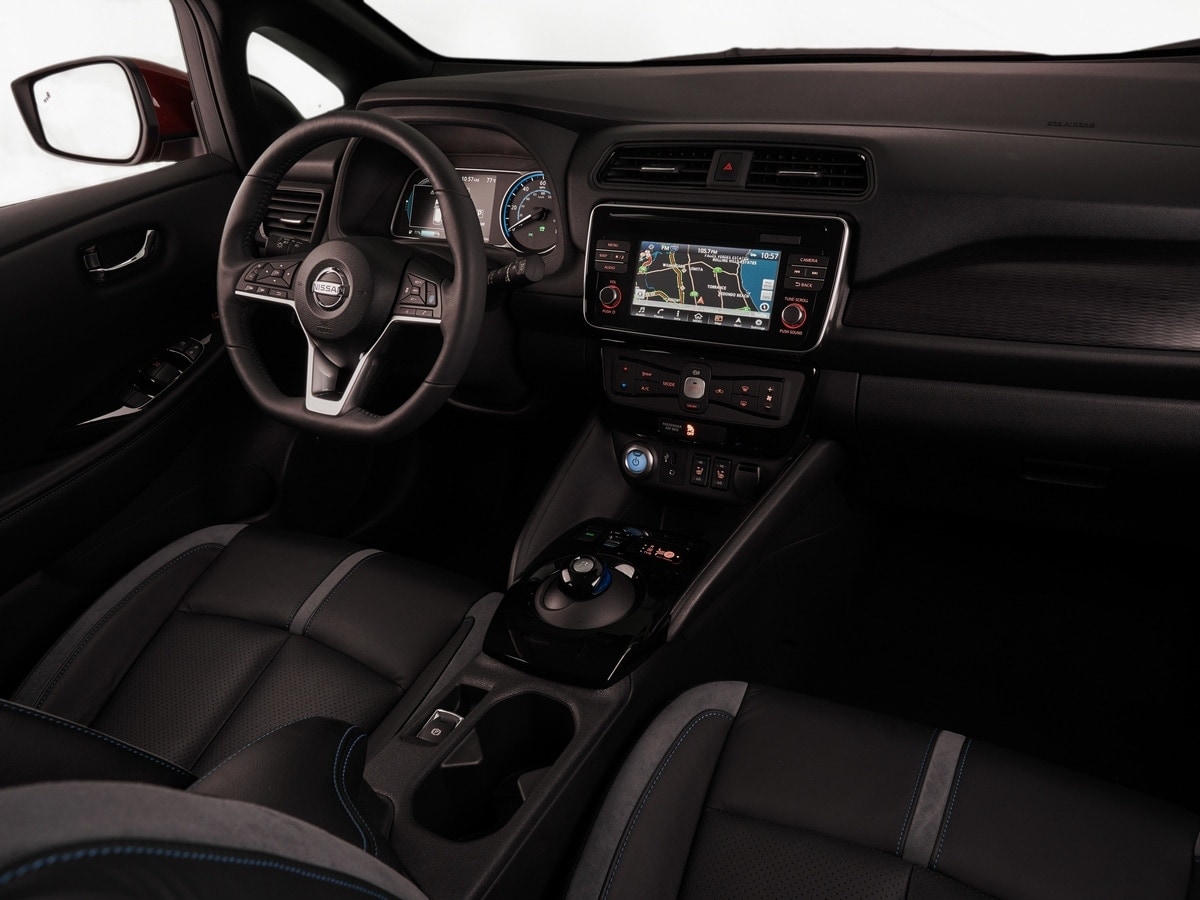 2018-nissan-leaf-22-1