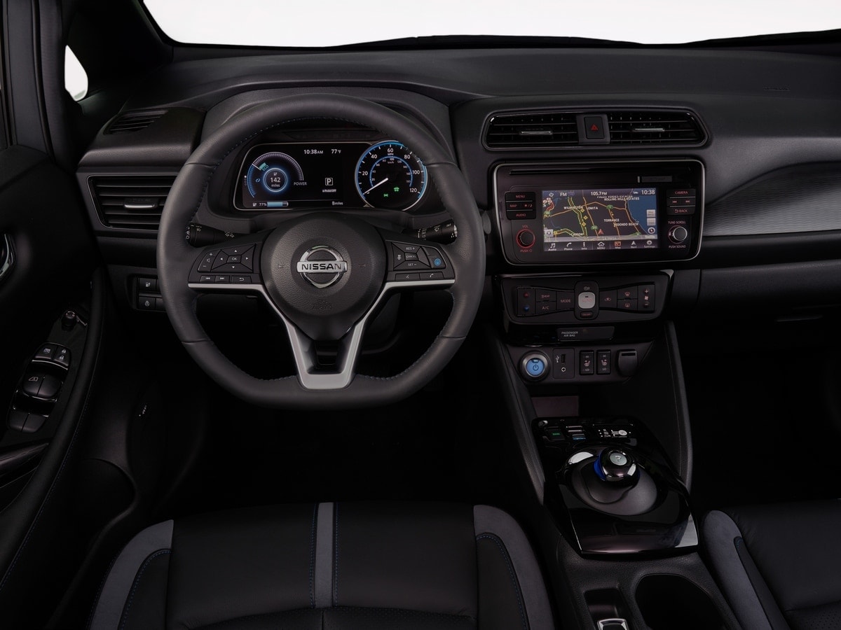 2018-nissan-leaf-24-1