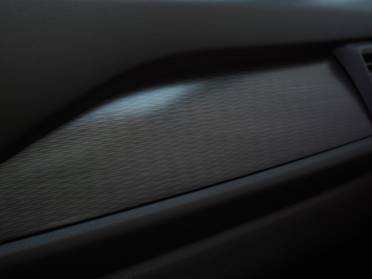 2018-nissan-leaf-37-1