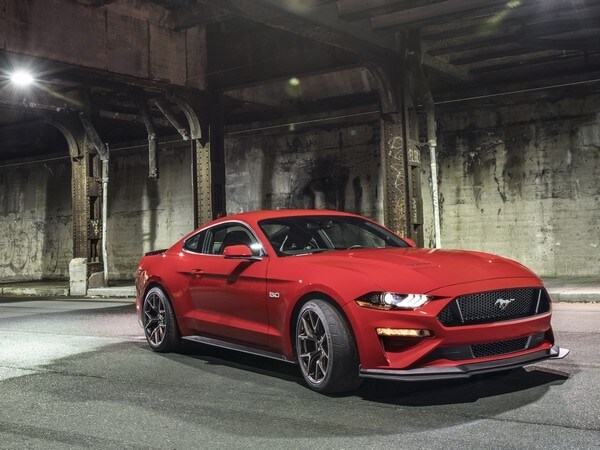 03-2018-ford-mustang-perf-pkg-oem-1