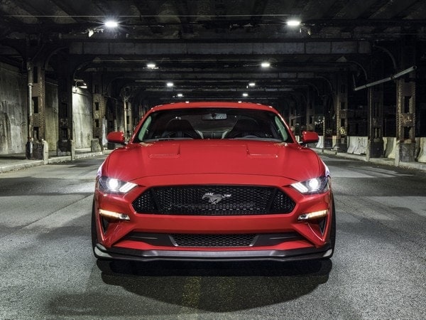 05-2018-ford-mustang-perf-pkg-oem-1