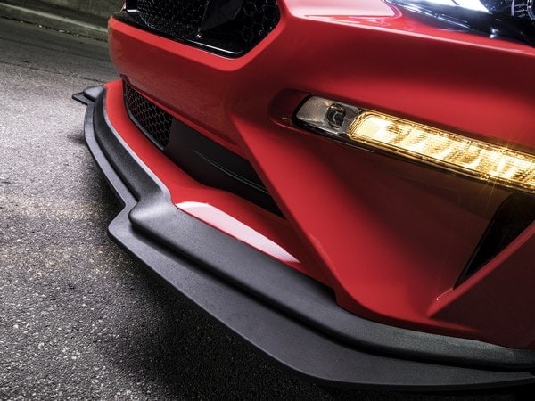 11-2018-ford-mustang-perf-pkg-oem-1