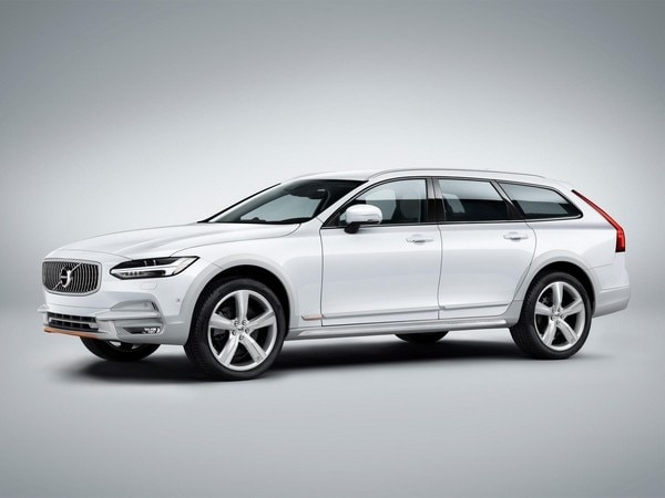 02-2018-volvo-v90-cross-ocean-oem-1
