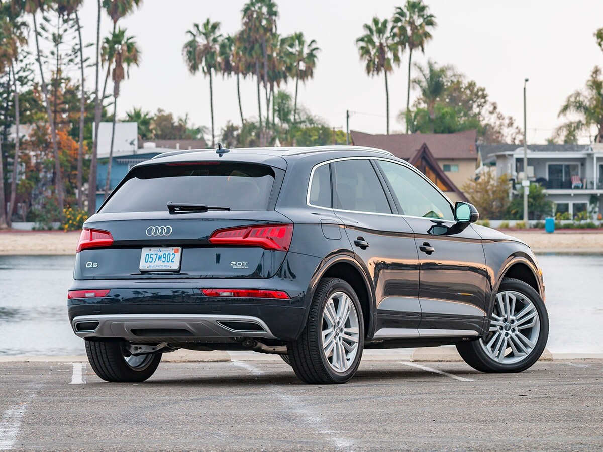 04-2018-Audi-Q5-Exterior-KBB-1