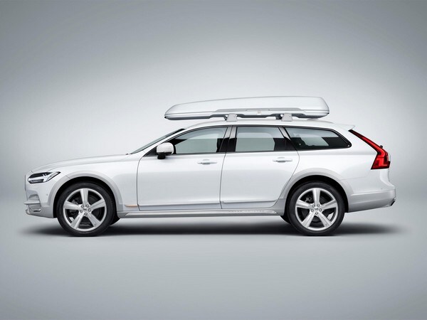 05-2018-volvo-v90-cross-ocean-oem-1