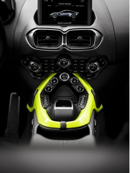14a-2019-aston-martin-vantage-lime-essence-1