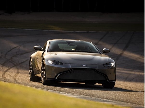 24-2019-aston-martin-vantage-tungsten-1