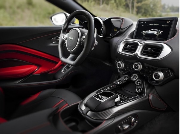 32-2019-aston-martin-vantage-tungsten-1
