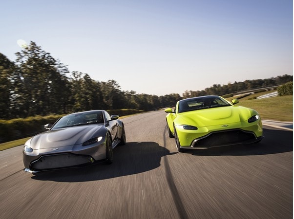 36-2019-aston-martin-vantage-tungsten-1