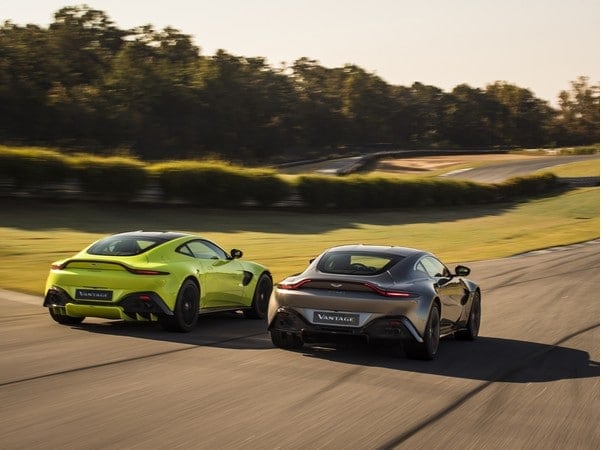 37-2019-aston-martin-vantage-tungsten-1