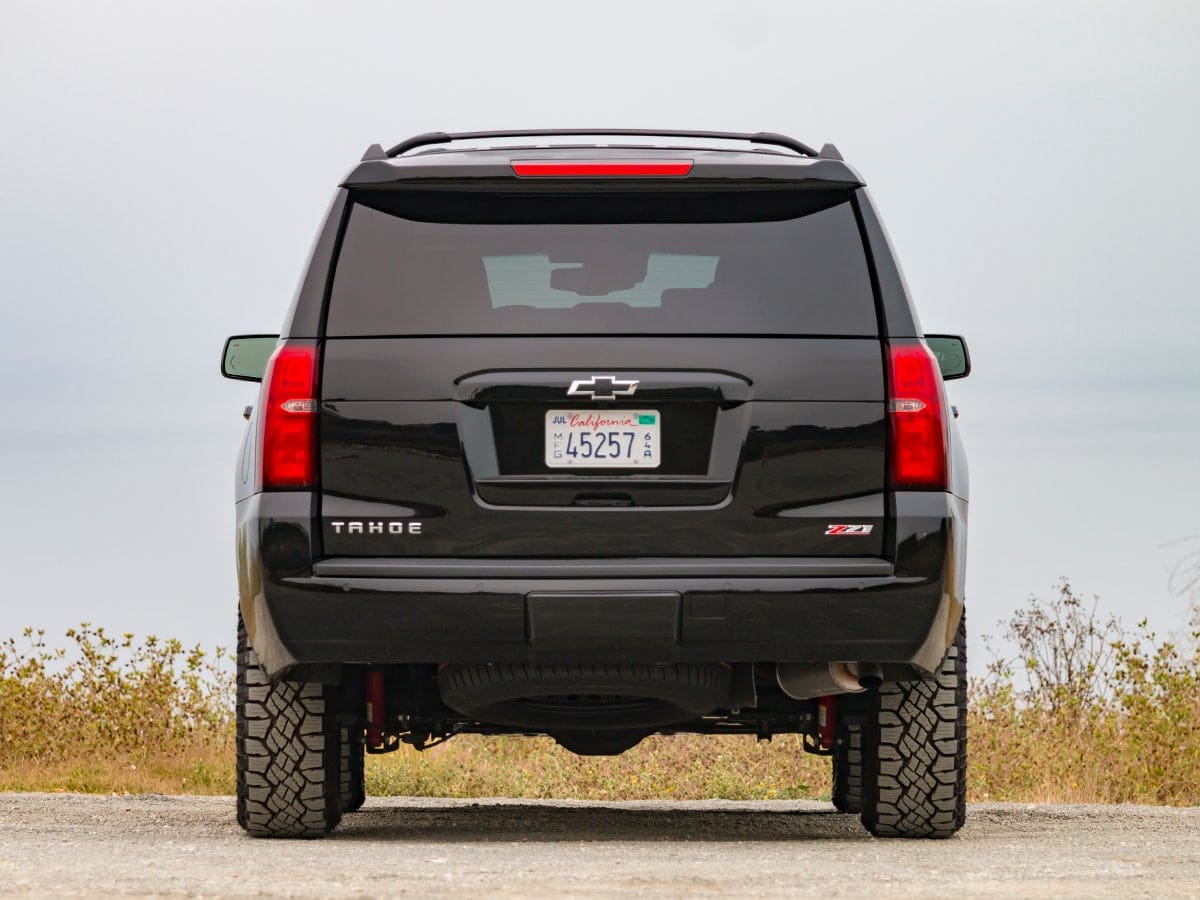 06-2017-Chevrolet-Tahoe-Z71-Exterior-KBB-1