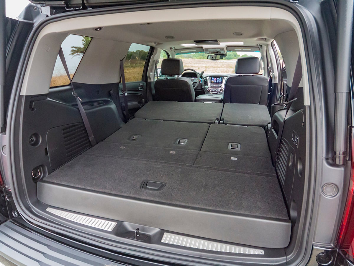 23-2017-Chevrolet-Tahoe-Z71-Cargo-KBB-1