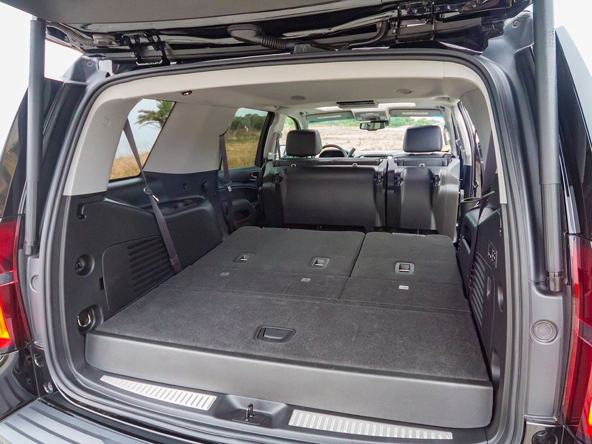 24-2017-Chevrolet-Tahoe-Z71-Cargo-KBB-1