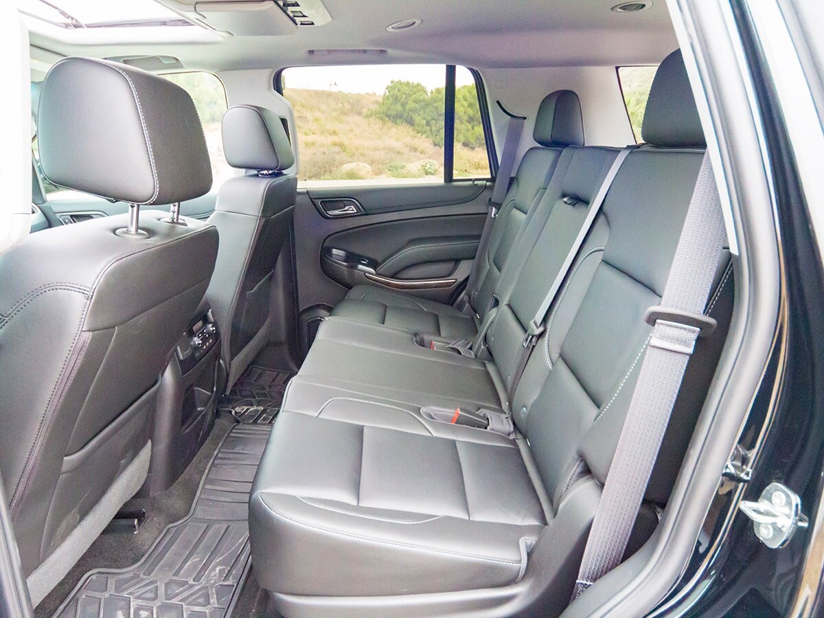 54-2017-Chevrolet-Tahoe-Z71-Interior-KBB-1