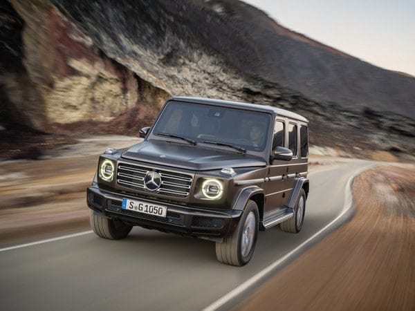 01-2019-mercedes-benz-g-class-oem-1