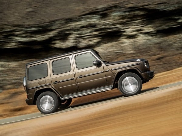03-2019-mercedes-benz-g-class-oem-1