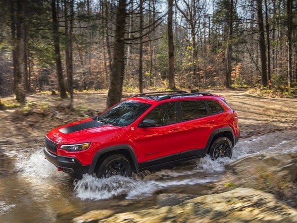 05-2019-jeep-cherokee-oem-1
