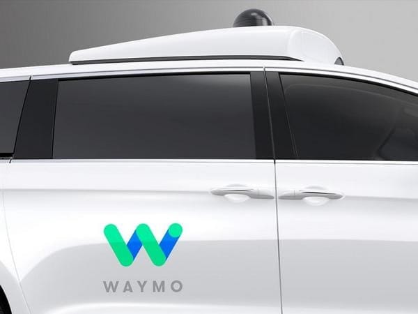 05-waymo-autonomous-chrysler-pacifica-hybrid-1