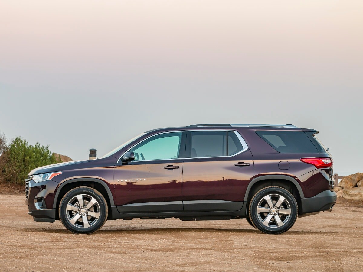 06-2018-Chevrolet-Traverse-Exterior-KBB