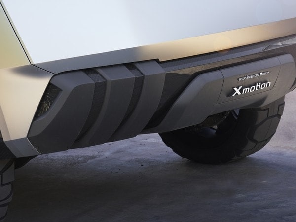 11-nissan-xmotion-concept-1
