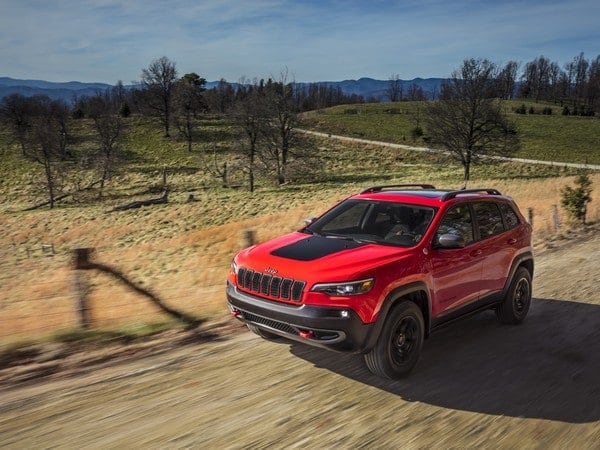 14-2019-jeep-cherokee-oem-1