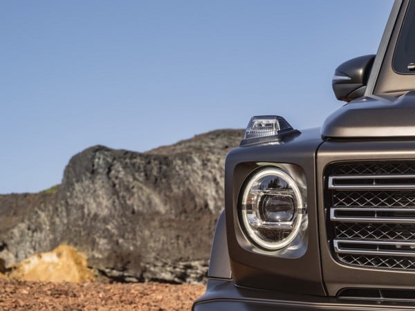 18-2019-mercedes-benz-g-class-oem-1