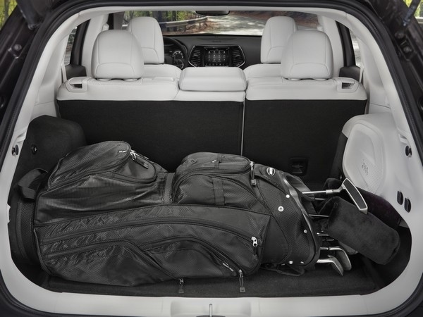24-2019-jeep-cherokee-oem-1