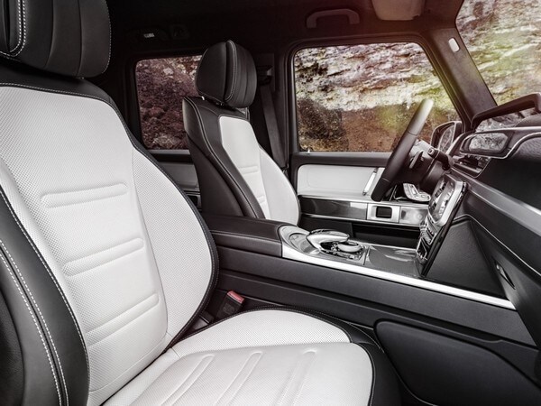 24-2019-mercedes-benz-g-class-oem-1