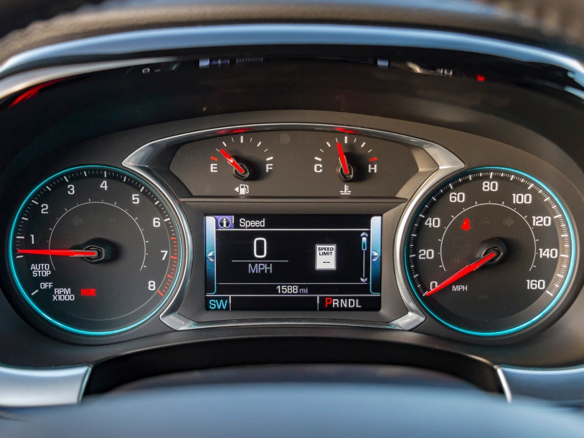 40-2018-Chevrolet-Traverse-Interior-KBB