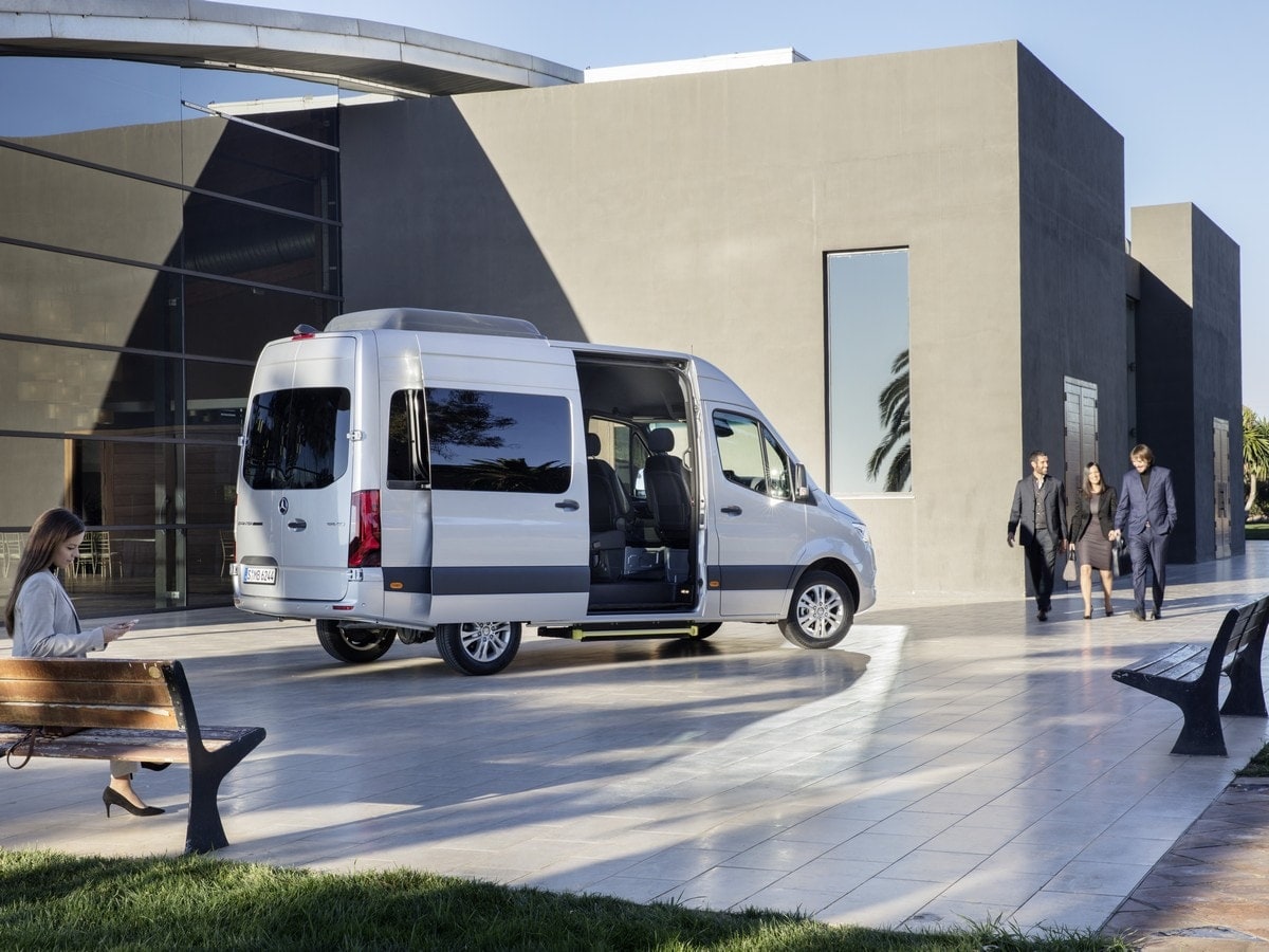 05-2019-mercedes-benz-sprinter-oem-1